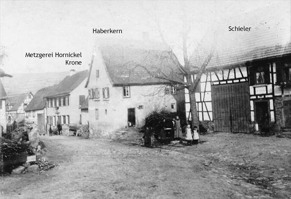 Ludwigsburger Straße Richtung Dorfmitte