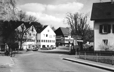 Der Dorfplatz im Jahr 1999